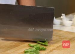 腐竹木耳炒肉的做法图解5