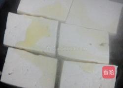 香煎豆腐的做法图解3