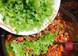 芹菜煎饺的做法图解7