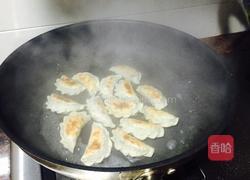 芹菜煎饺的做法图解16