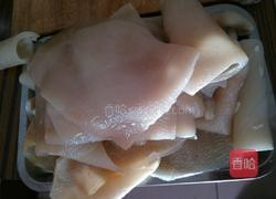 水晶皮冻的做法图解1
