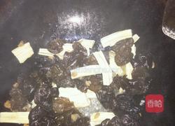 猪血粉丝汤的做法图解3