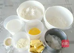 Almond chocolate sauce bread recipe 1