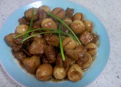 五花肉烧鹌鹑蛋