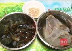 鱿鱼虾粥的做法图解2