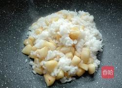 苹果炒饭的做法图解5