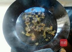 酸菜粉丝汤的做法图解5