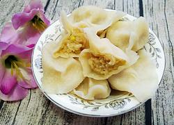 酸菜油渣饺子