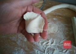 酸菜油渣饺子的做法图解4