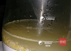 葱香鱼板豆米磅蛋糕的做法图解1