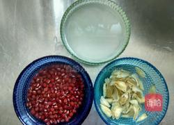 百合莲子红豆粥的做法图解2