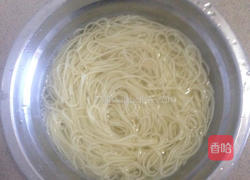 瘦肉热面汤的做法图解6
