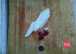 黄瓜拌金针菇的做法图解2