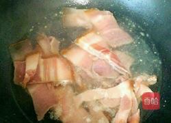 青椒臘肉的做法圖解3