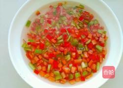 凉拌杏仁青红椒的做法图解8