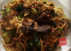 黑暗料理——炒面的做法图解5