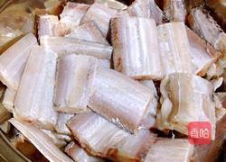 红烧带鱼烧豆腐的做法图解1