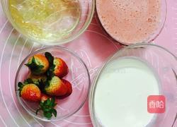 草莓慕斯😘的做法图解1