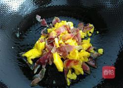 香肠鸡蛋炒饭的做法图解4
