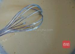 奶香鸡蛋软饼的做法图解3