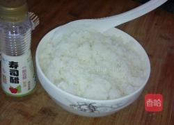 鸡蛋羹+寿司卷的做法图解2