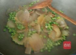 碗豆炒腊肉的做法图解5