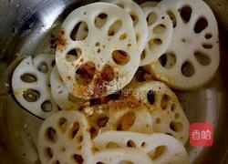 酥炸莲藕片的做法图解2