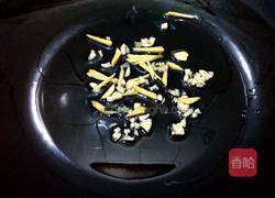 瘦肉炒甜豆的做法图解5