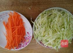素炒卷心菜的做法图解1