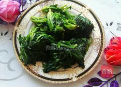 炝拌菠菜的做法图解3