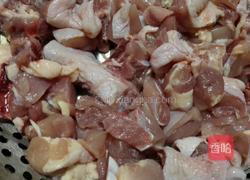 干煸辣子鸡的做法图解1