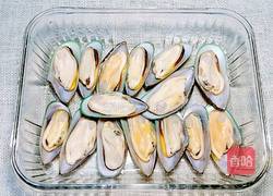 芝士蒜蓉烤青口的做法图解1