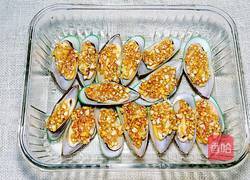 芝士蒜蓉烤青口的做法图解3