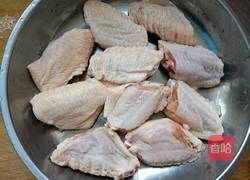 秘制烤鸡翅的做法图解1