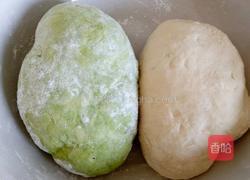 彩色饺子的做法图解1