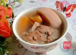 红萝卜莲藕猪骨汤的做法图解7