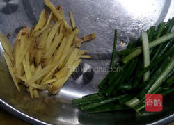 鸡肉汤面条的做法图解2