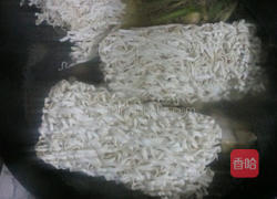 鸡肉汤面条的做法图解5