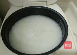 鲜虾火腿粥的做法图解1