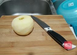 红枣蒸苹果的做法图解2