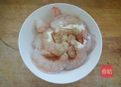 黑木耳炒虾仁的做法图解2