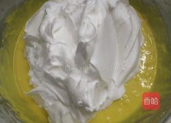 戚风蛋糕胚的做法图解6