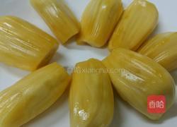 菠萝蜜滑炒虾仁的做法图解1