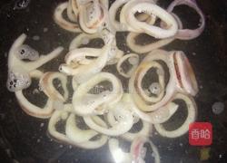 炸鱿鱼圈的做法图解1