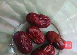 银耳黑豆糖水的做法图解2