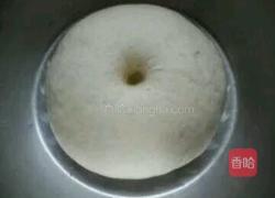 原香烧烤鸡披萨的做法图解3