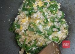 双椒肉糜炒鸡蛋的做法图解3