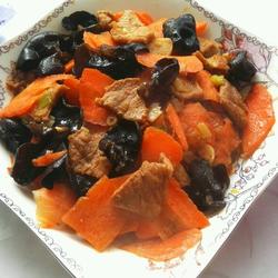 木耳葫萝卜的做法[图]