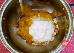 奶油南瓜浓汤的做法图解3