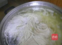 鱼圆面的做法图解3